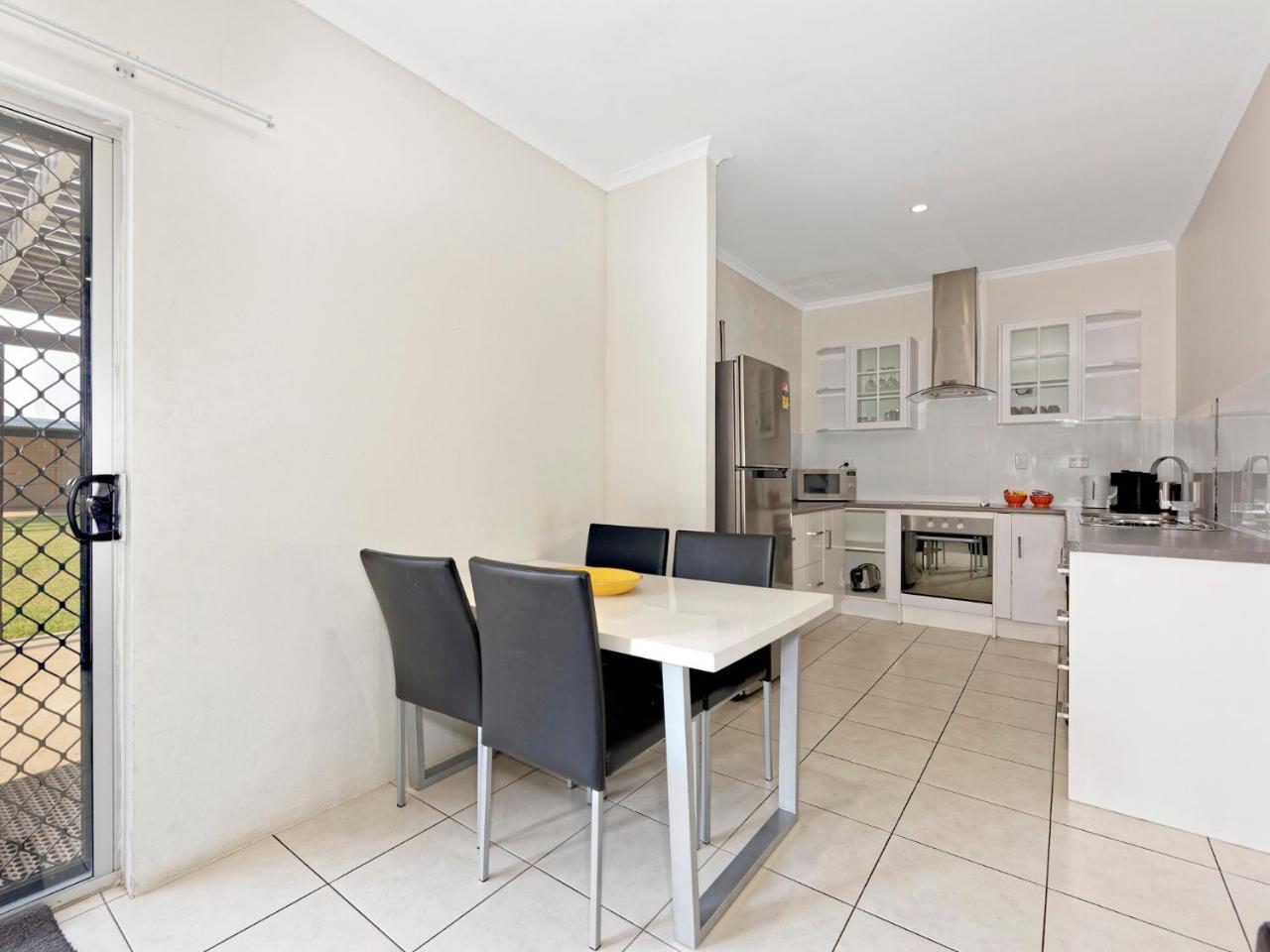 Riviera Motel Bundaberg Kültér fotó