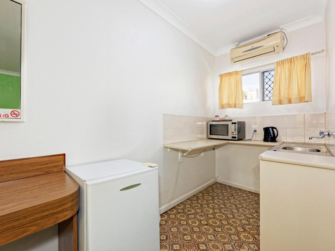 Riviera Motel Bundaberg Kültér fotó