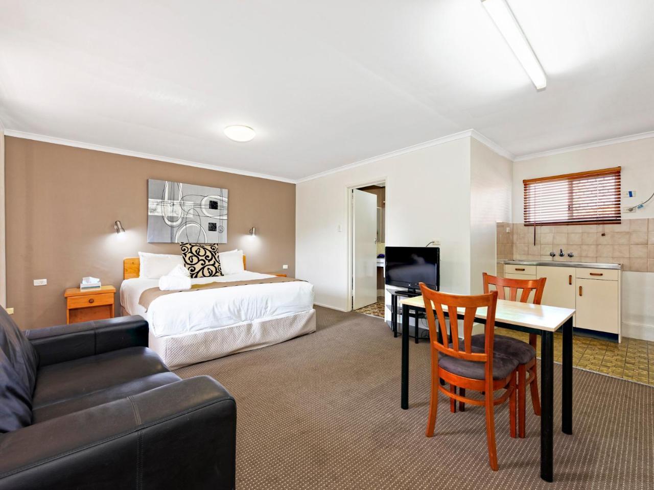 Riviera Motel Bundaberg Kültér fotó